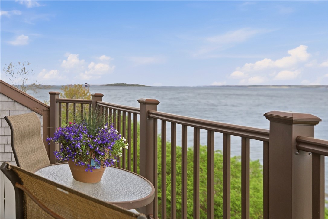 150 Bay View Drive 15