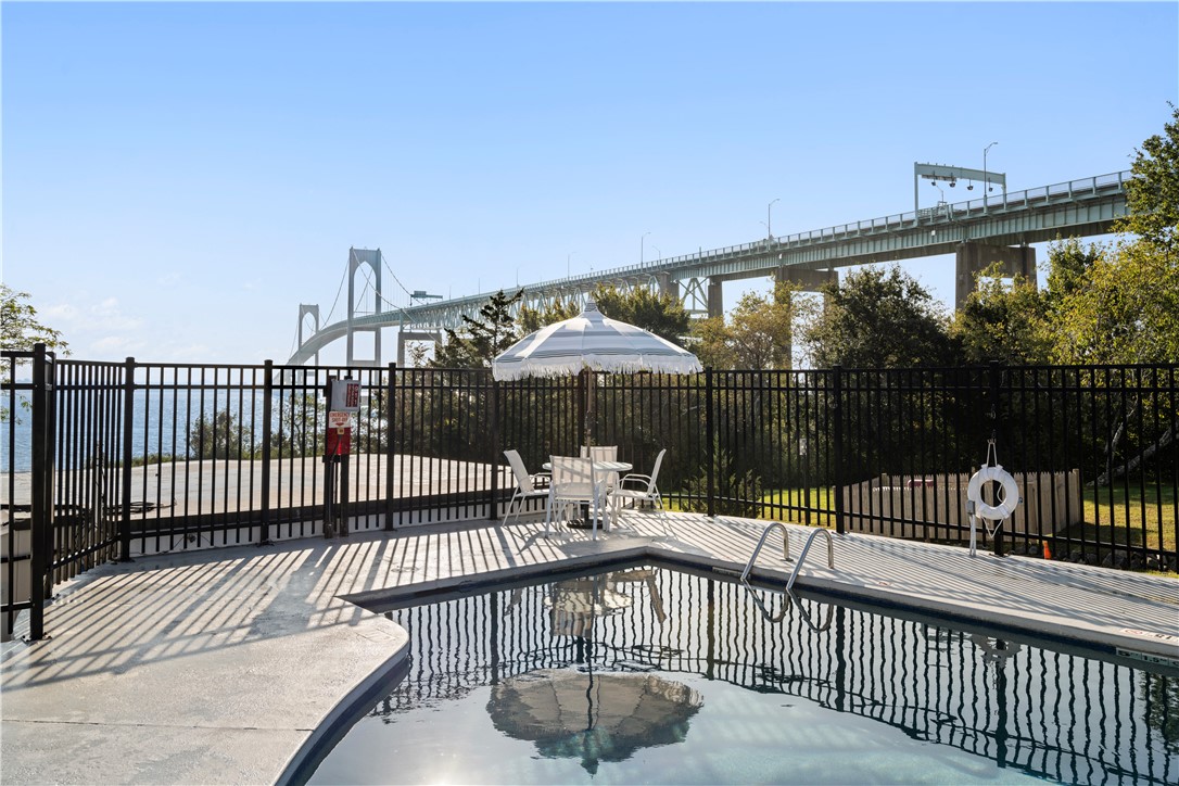 150 Bay View Drive 16