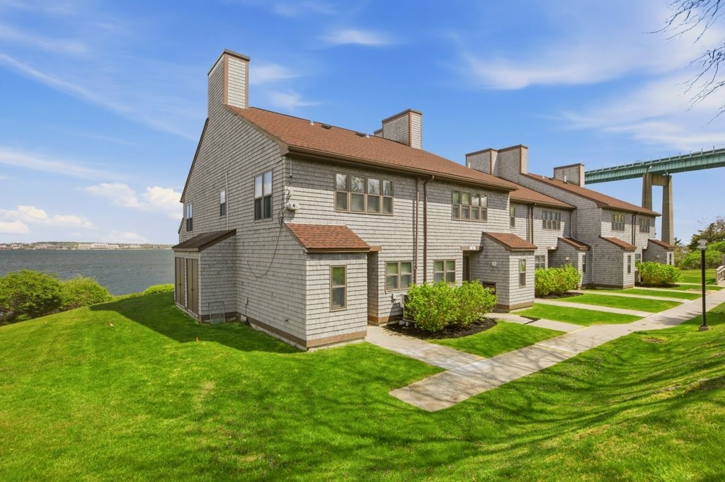 150 Bay View Drive 16