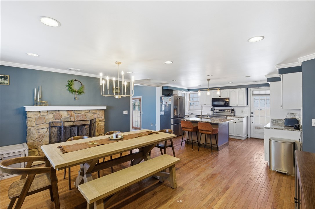 52 Viking Drive
