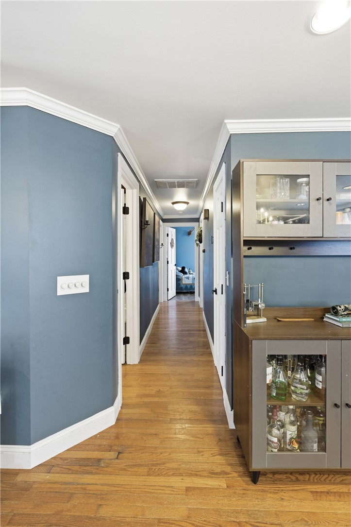 52 Viking Drive