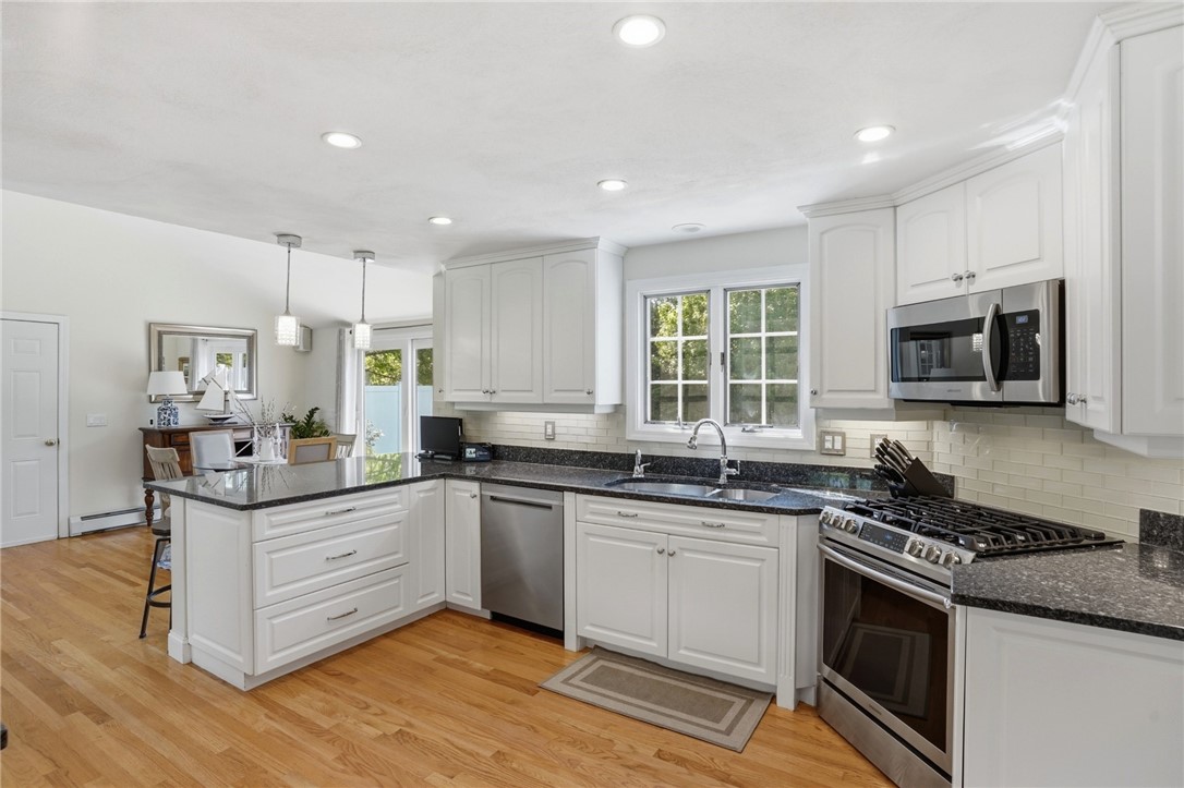 34 Brooks Farm Drive