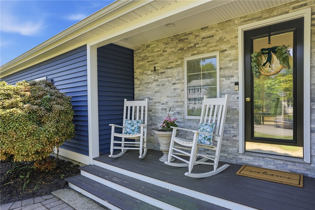 34 Brooks Farm Drive