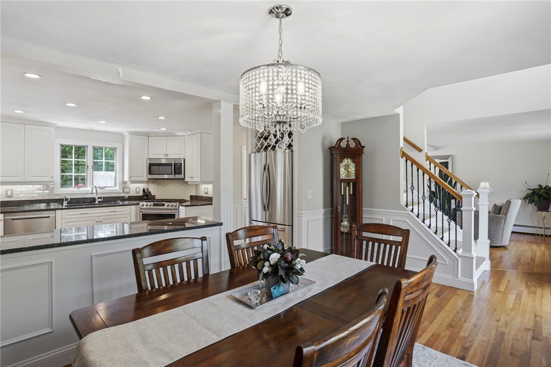 34 Brooks Farm Drive