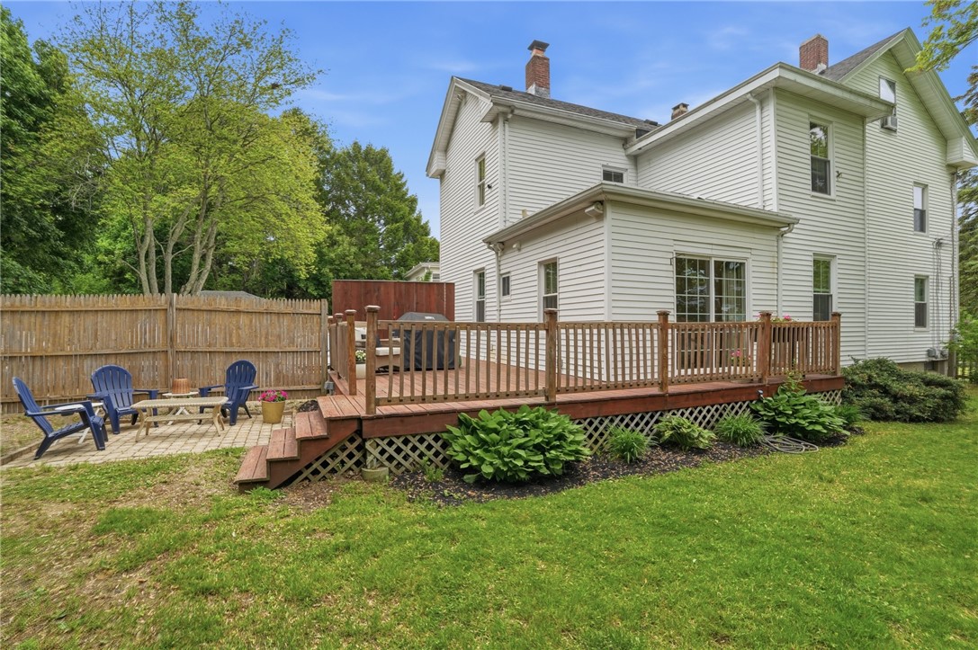 243 Maple Avenue
