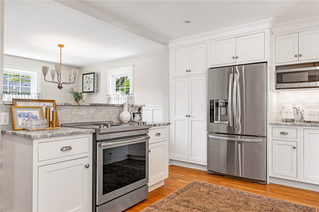 7 Florence Avenue