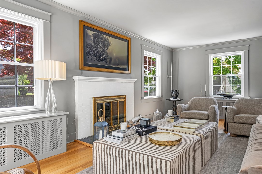 7 Florence Avenue