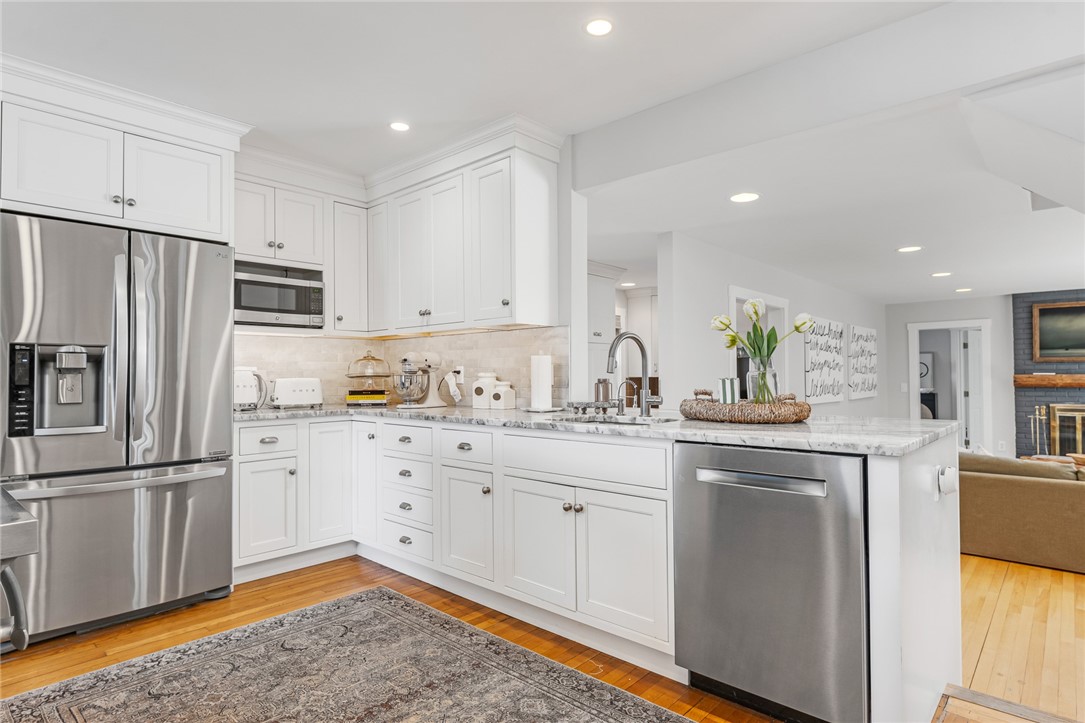 7 Florence Avenue