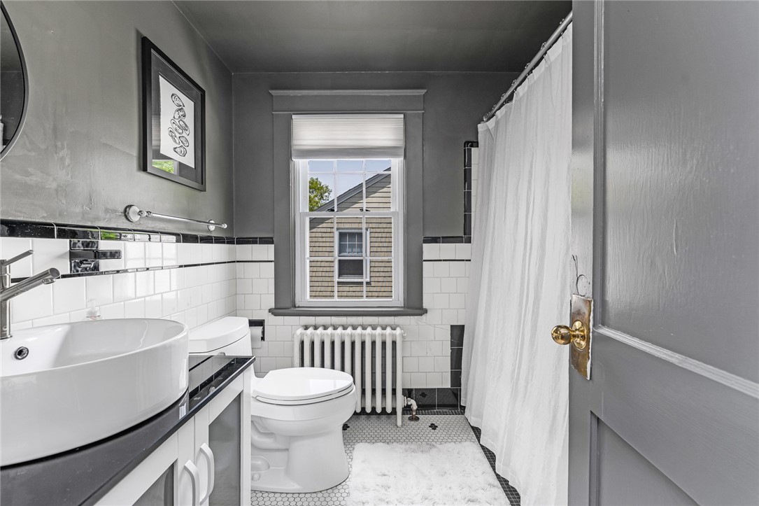 7 Florence Avenue