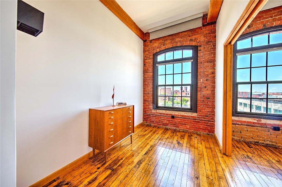 14 Imperial Place 602