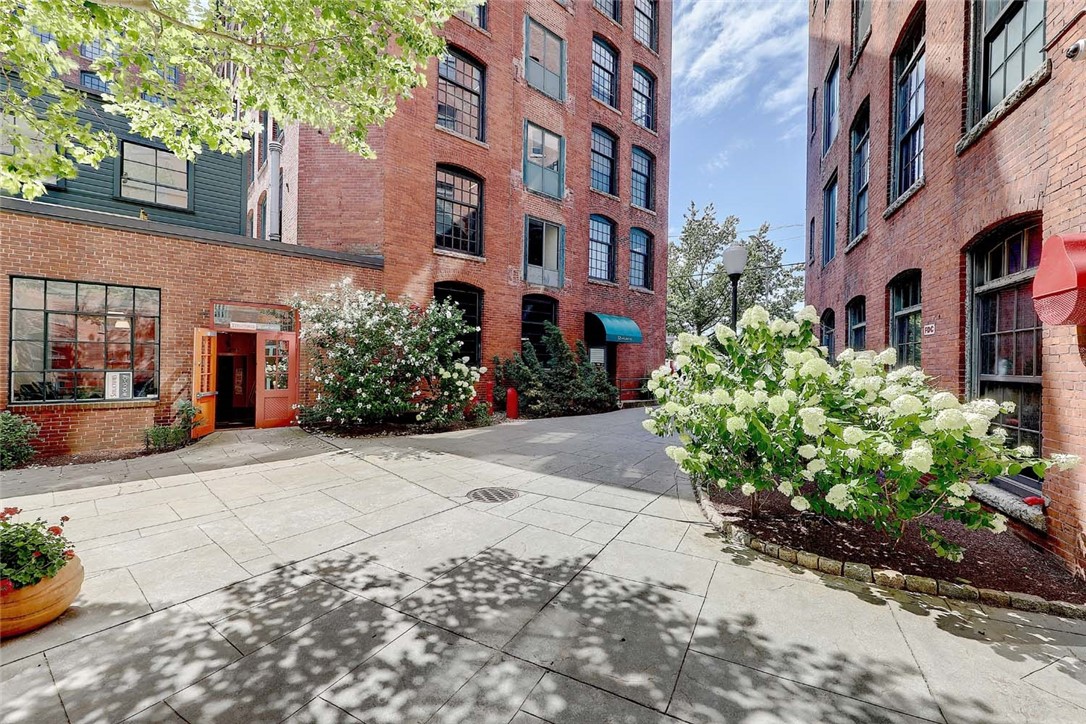 14 Imperial Place 602