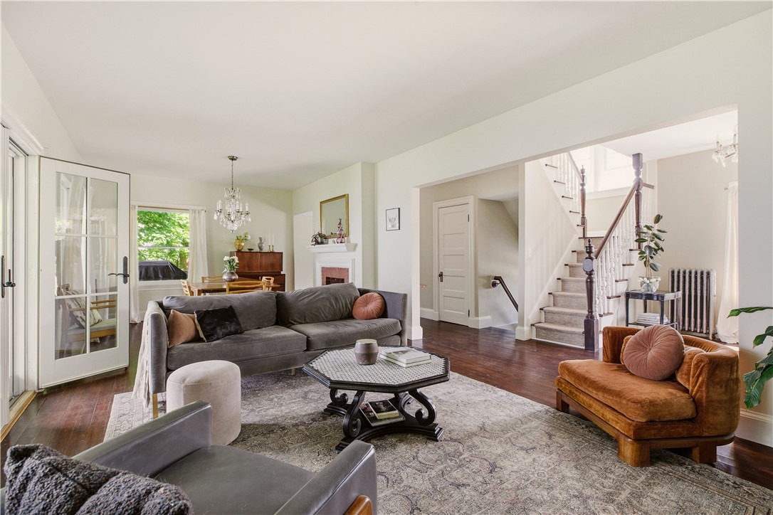 1 Sabin Street