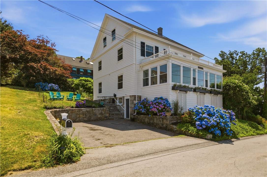 88 Hillside Avenue