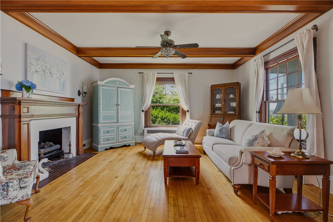 88 Hillside Avenue