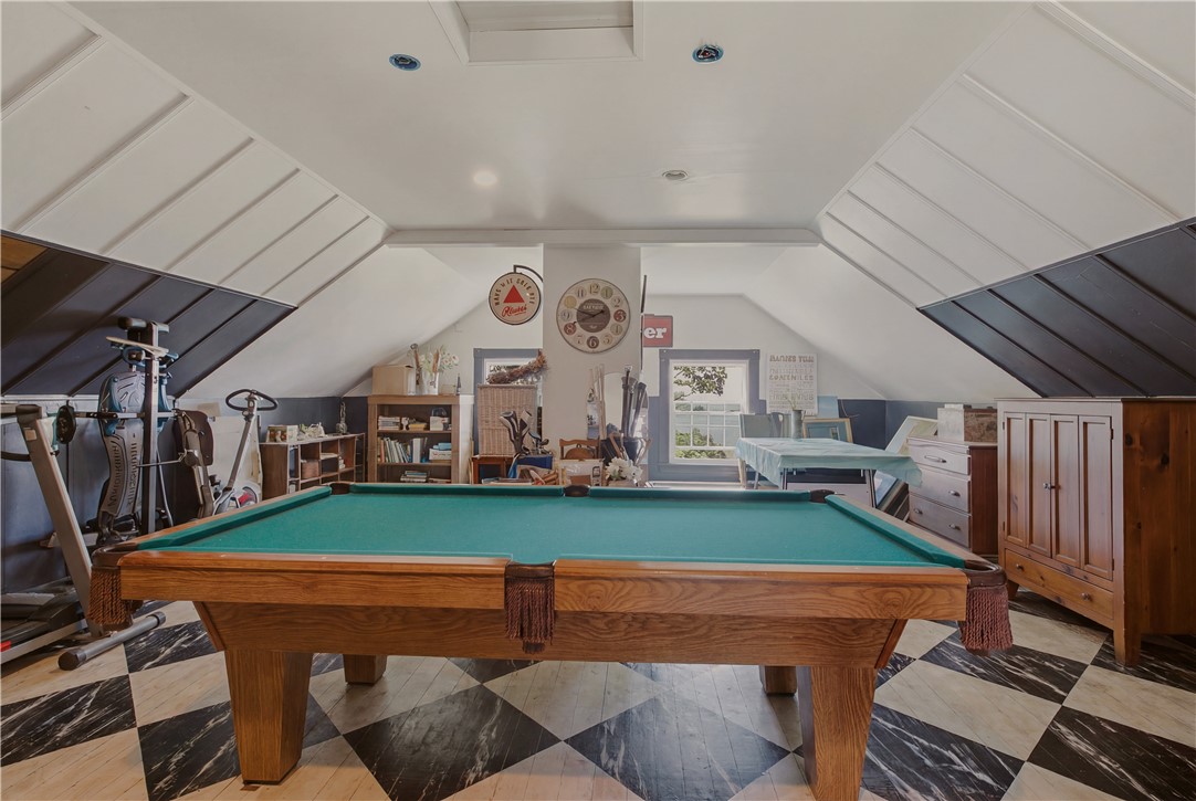 88 Hillside Avenue