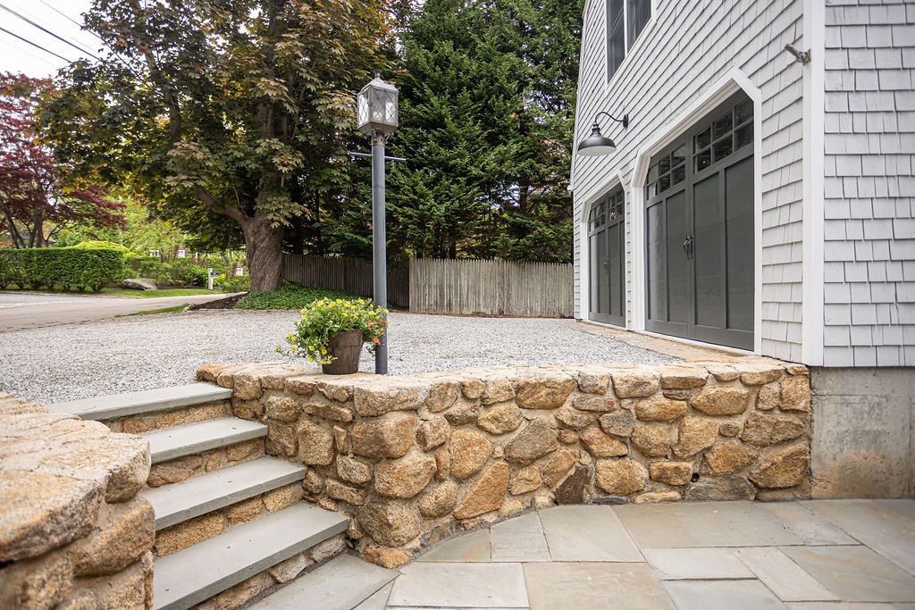 30 Standish Road