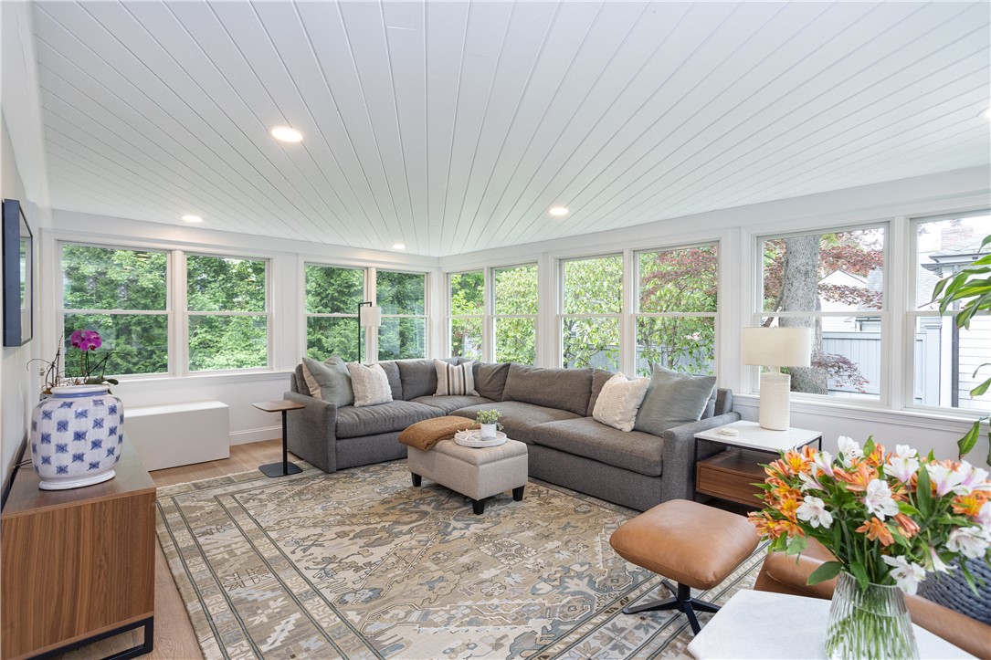 30 Standish Road