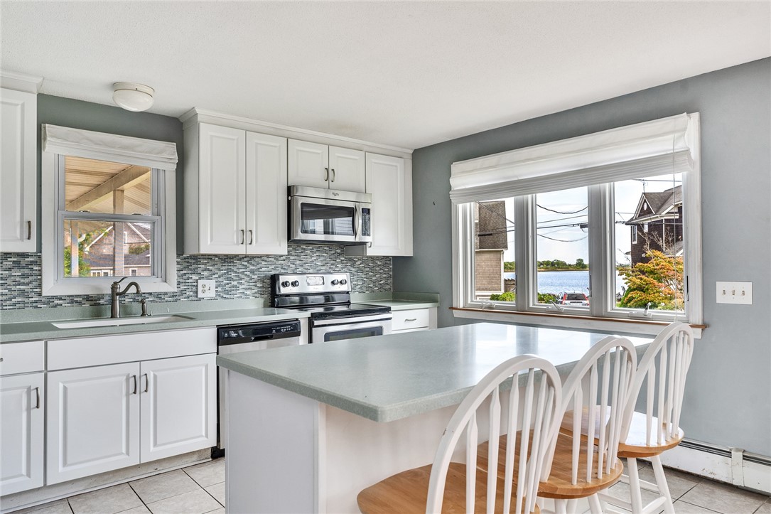 84 Shore Road