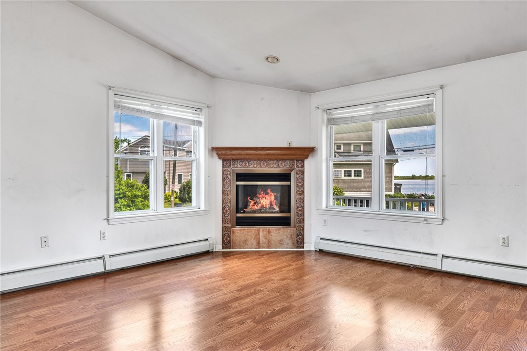 84 Shore Road