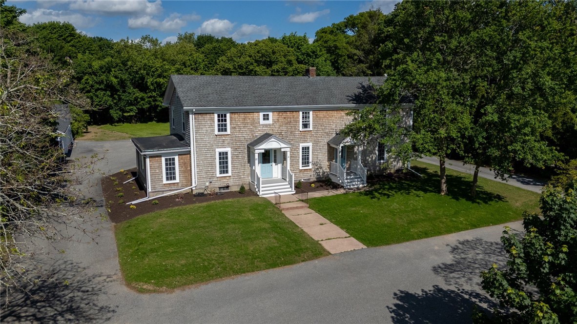 81 Bristol Ferry Road