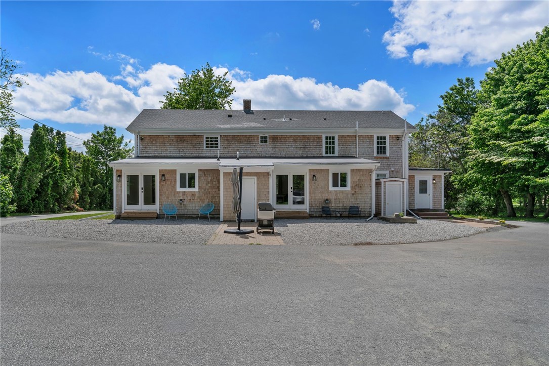 81 Bristol Ferry Road