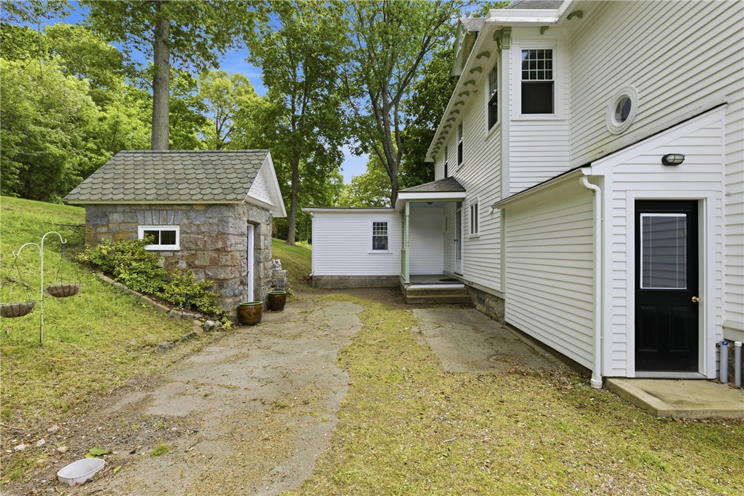 1660 Main Road