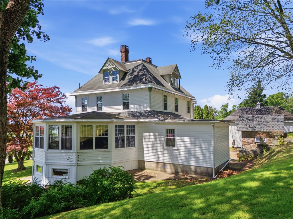 1660 Main Road