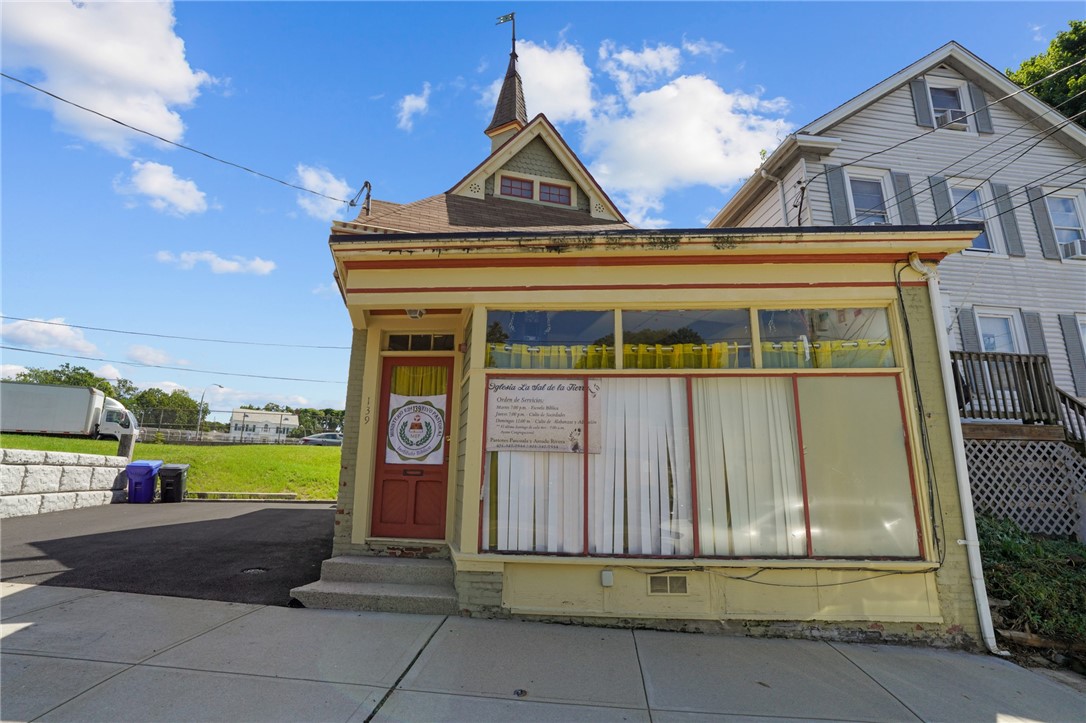 139 Broadway
