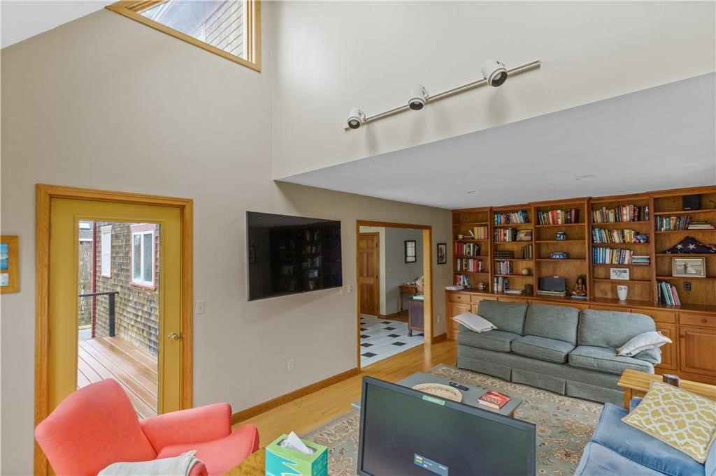 2 Easton Terrace