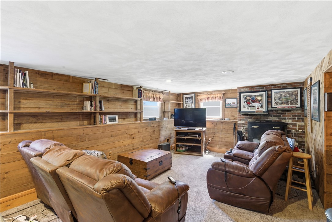 550 Algonquin Drive