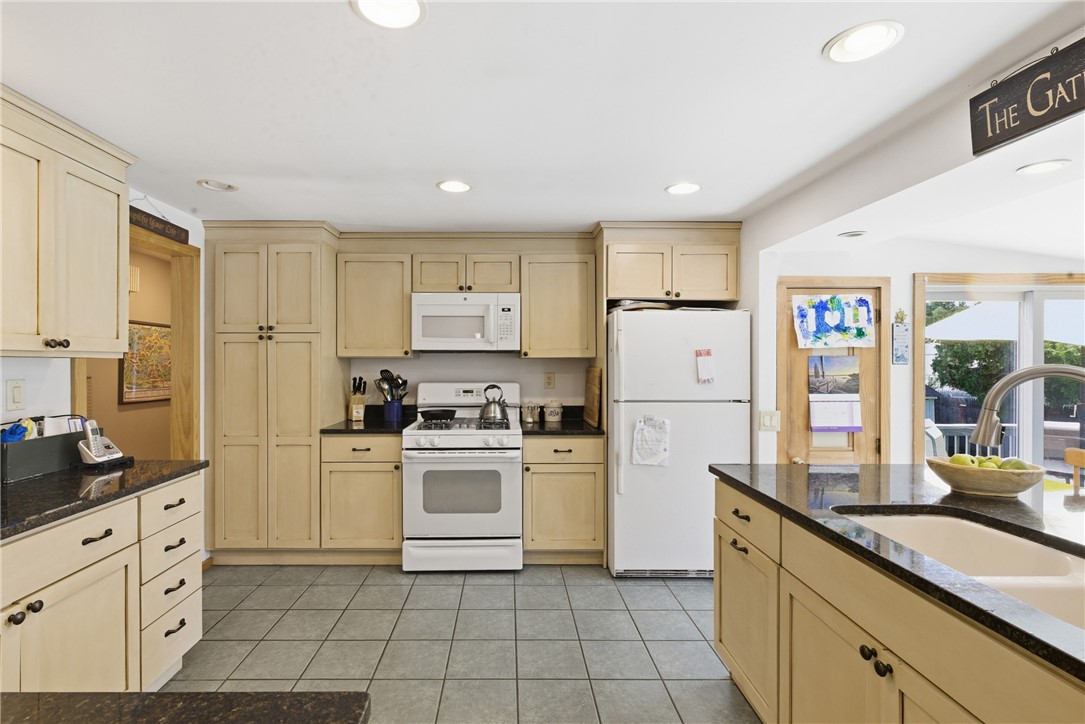 550 Algonquin Drive