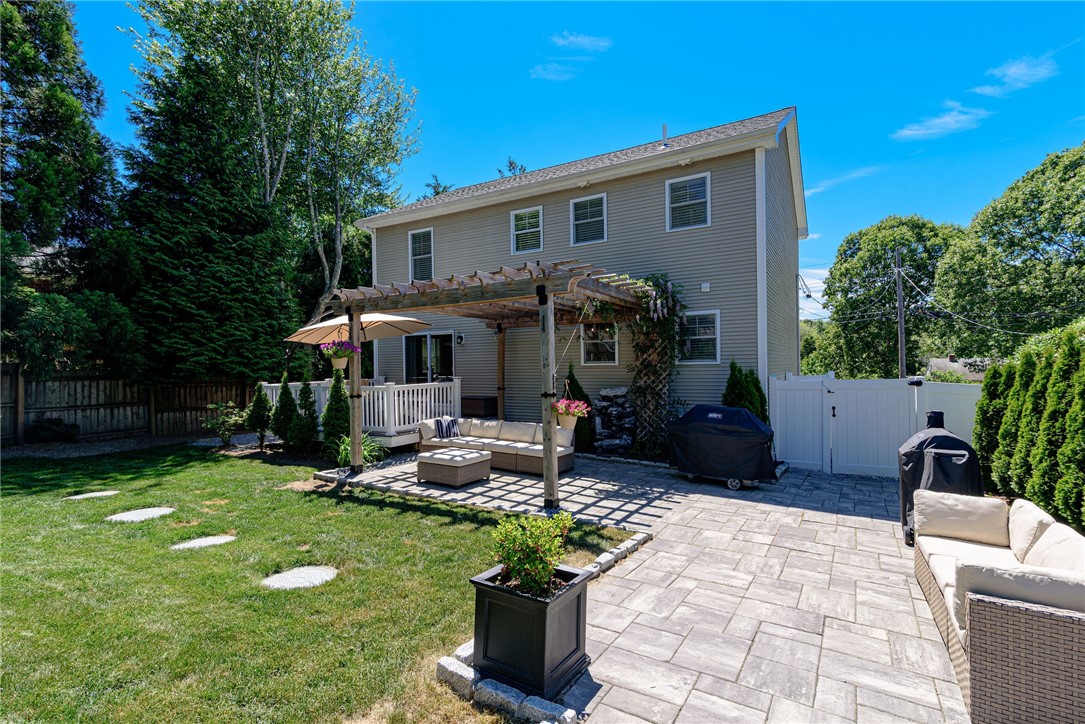 456 Schooner Avenue
