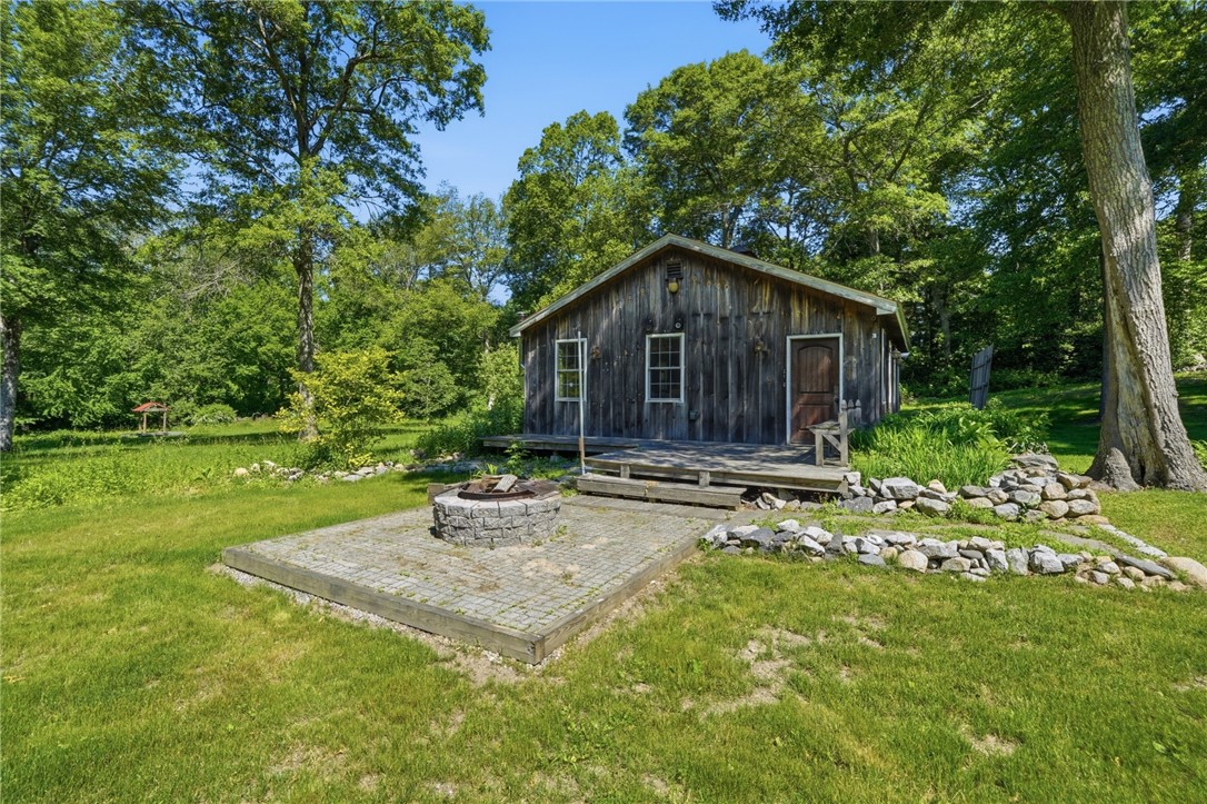 71 Rolling Hill Drive