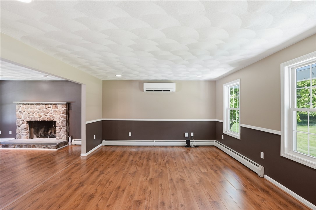71 Rolling Hill Drive