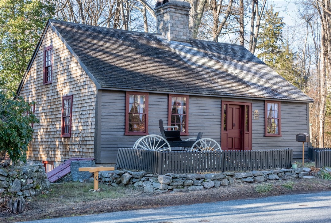 1724 South Road