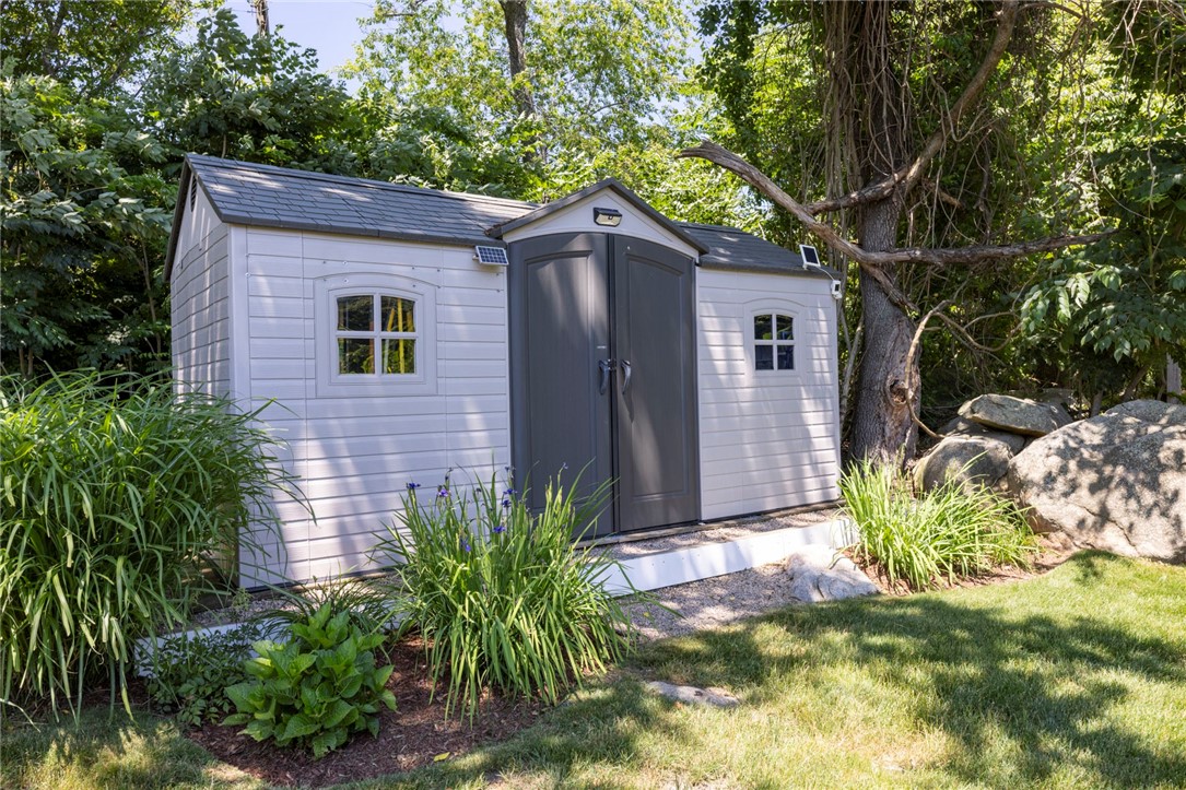 155 Green Hill Avenue
