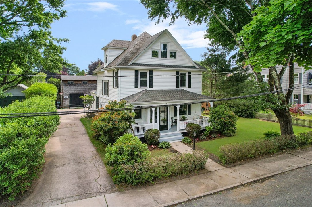 94 Lake Street