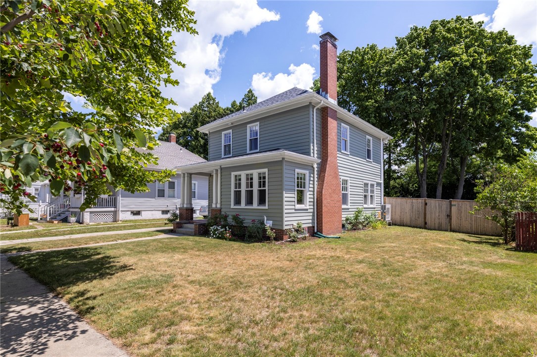 15 Modena Avenue