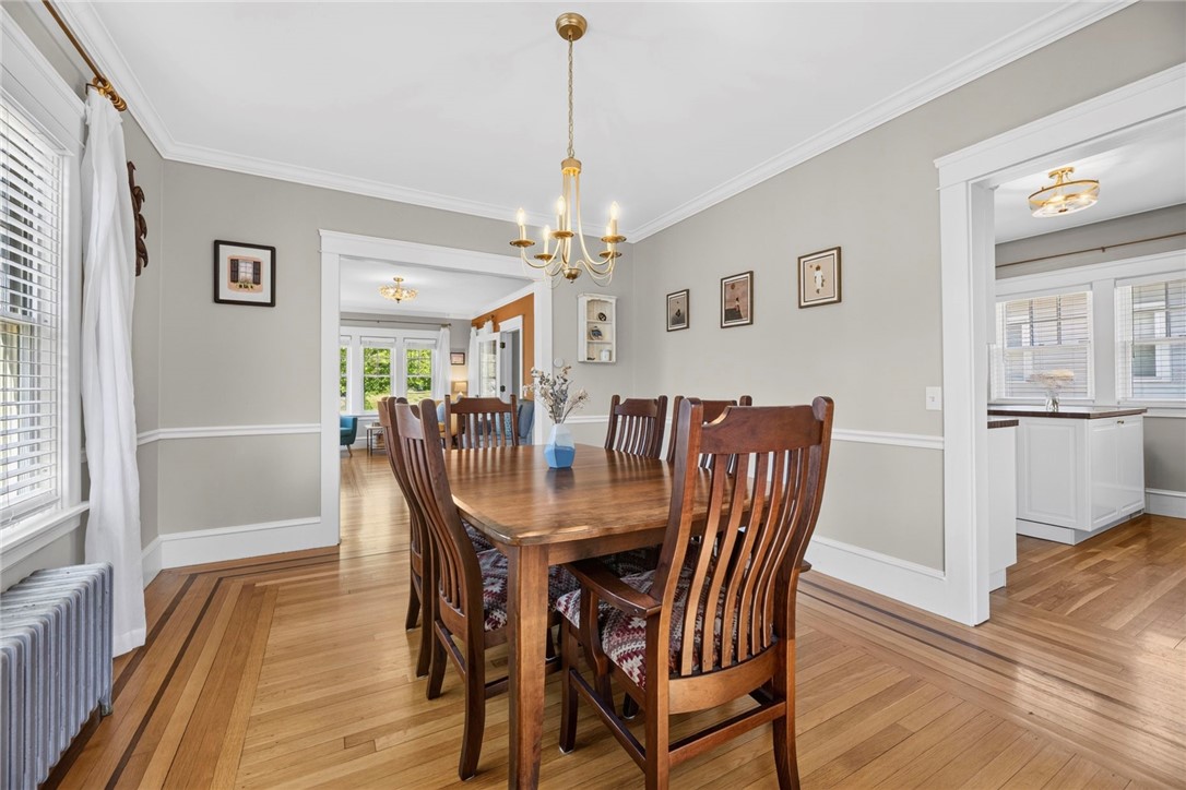 15 Modena Avenue