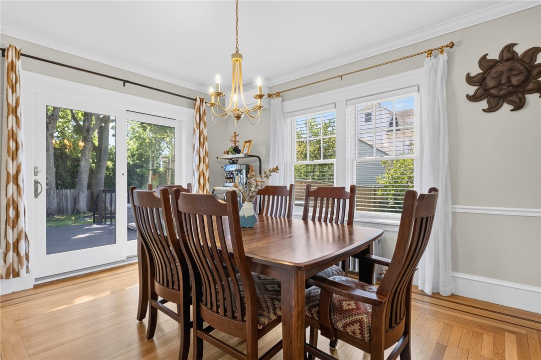 15 Modena Avenue