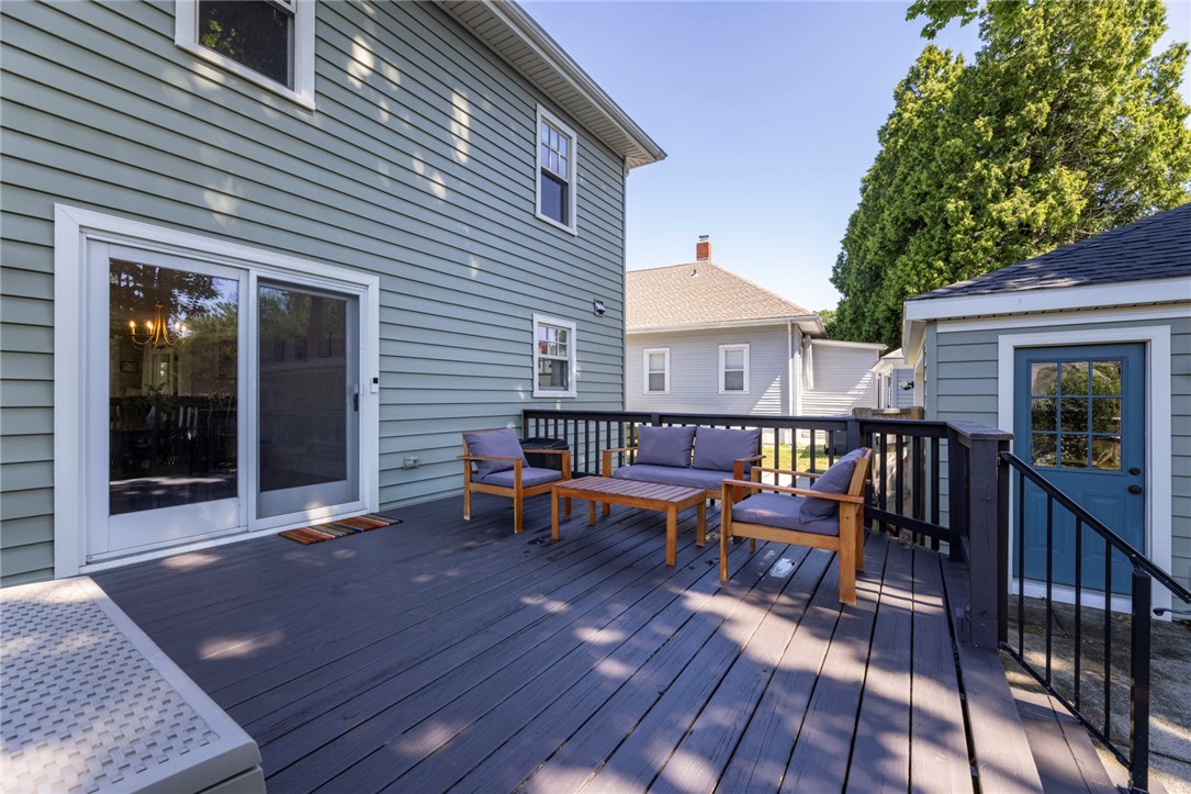 15 Modena Avenue