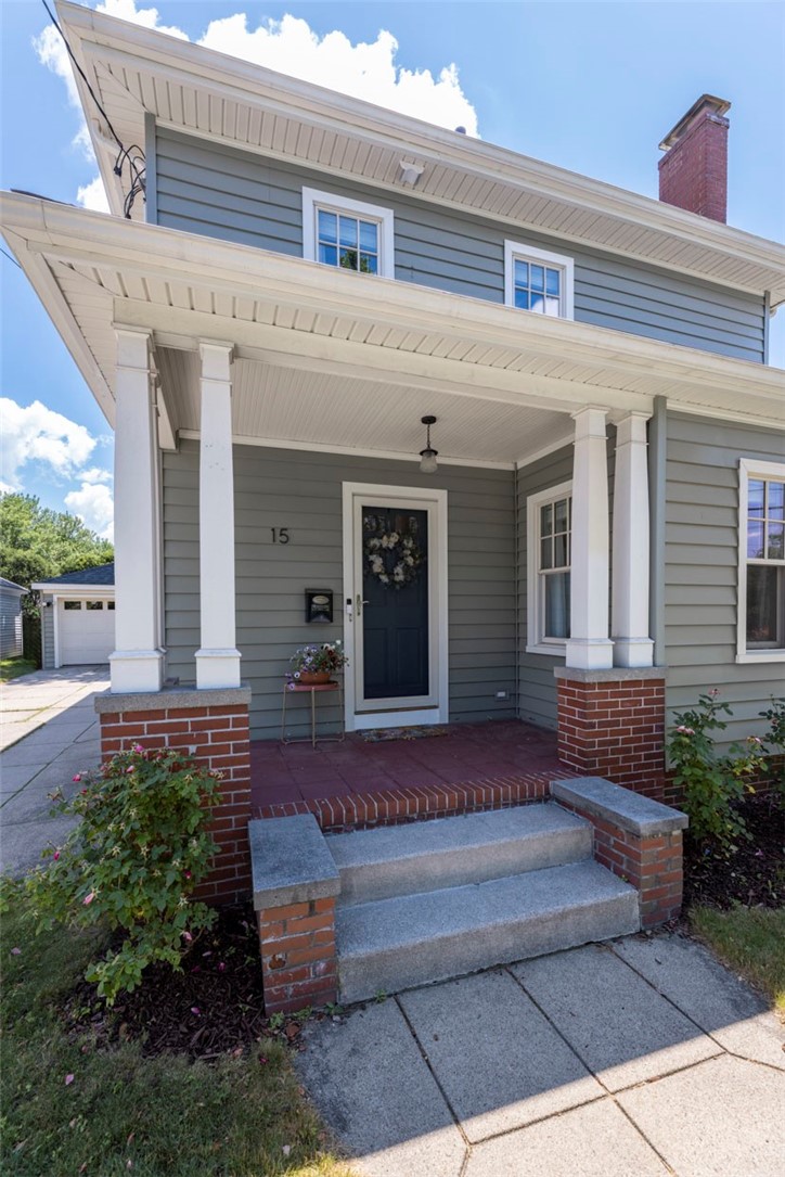15 Modena Avenue