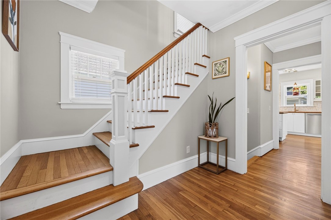 15 Modena Avenue