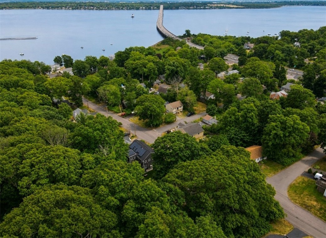 150 Plum Point Road