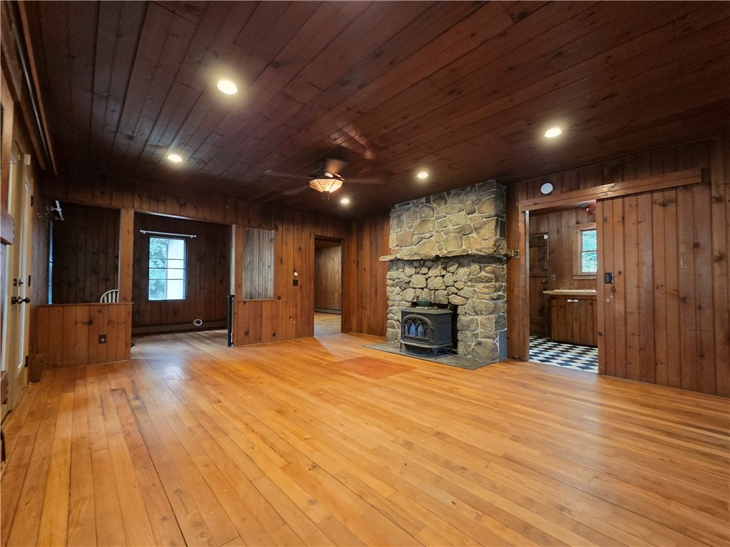 150 Plum Point Road
