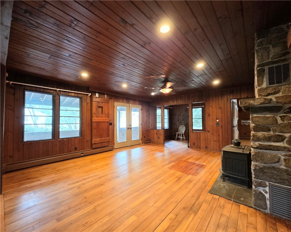 150 Plum Point Road