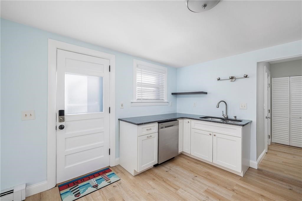 82 Burnside Avenue