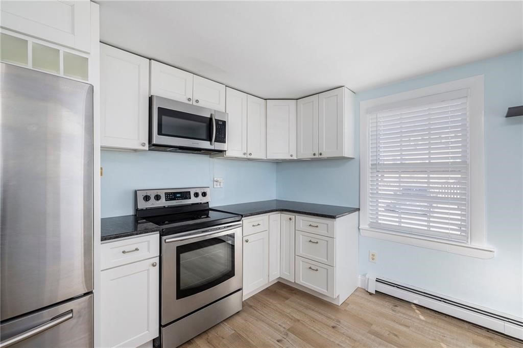 82 Burnside Avenue