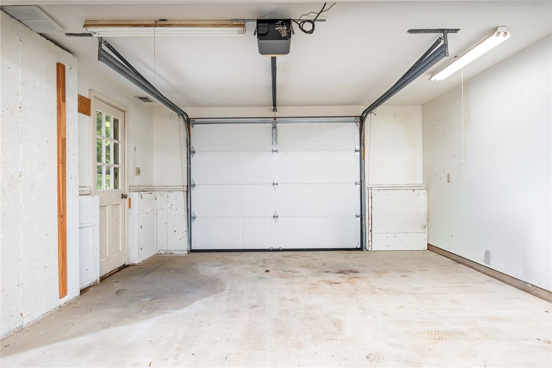 590 Shannock Road