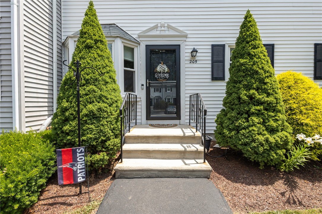 205 Woodhaven Court